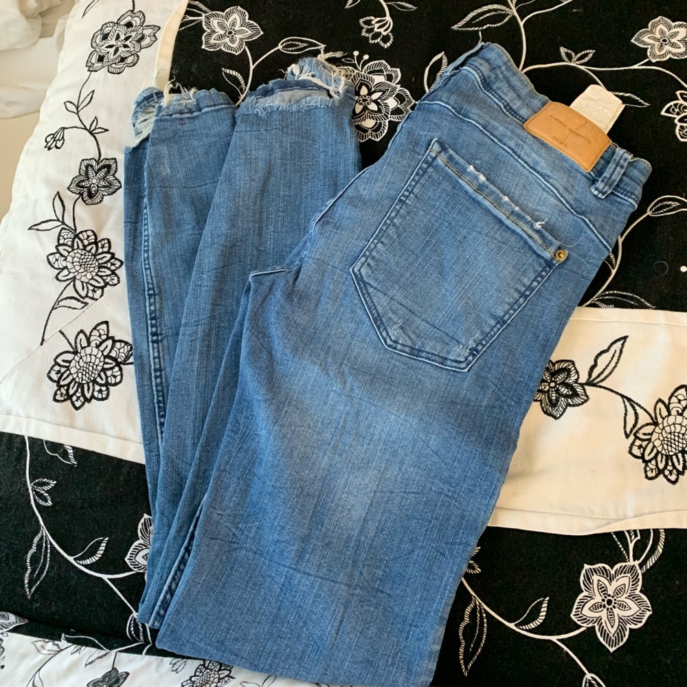 Zara skinny jeans ripped